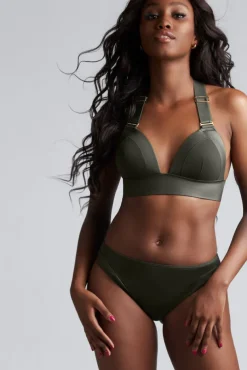 cache-coeur-bralette