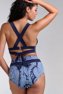cache-coeur-bralette
