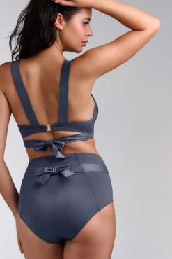 cache-coeur-highwaist-bikini-briefs