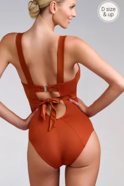 cache-coeur-plunge-balcony-bathing-suit