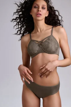 dame-de-paris-care-bra