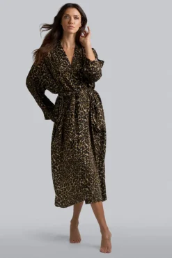 peekaboo-kimono