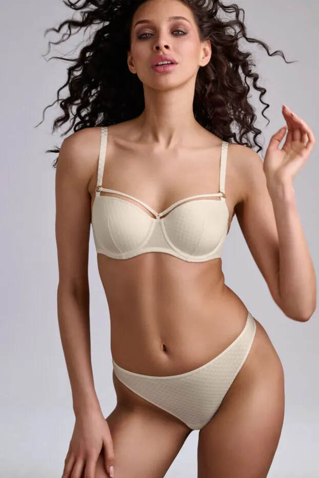 space-odyssey-balcony-bra